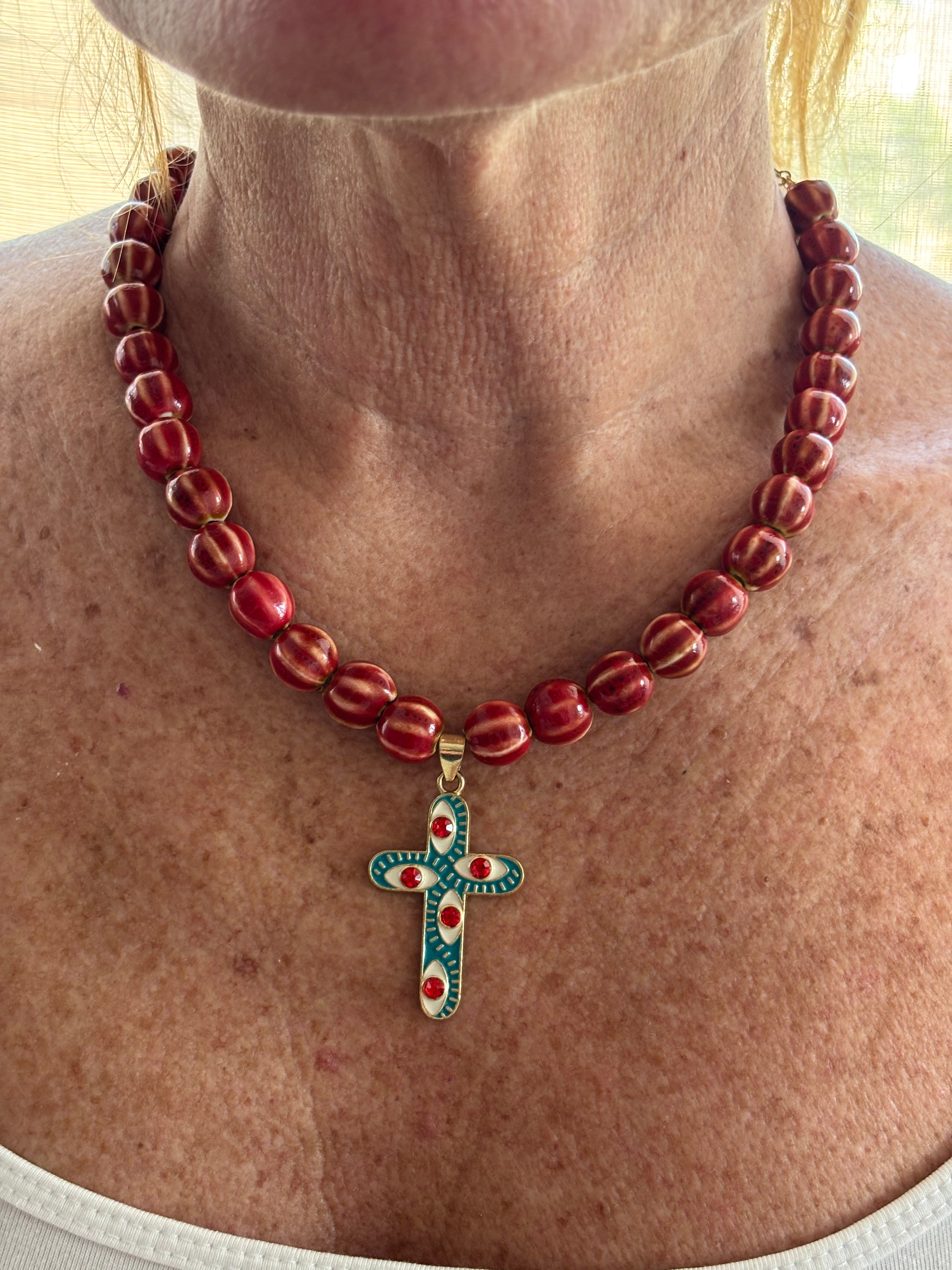 Collar santa cruz
