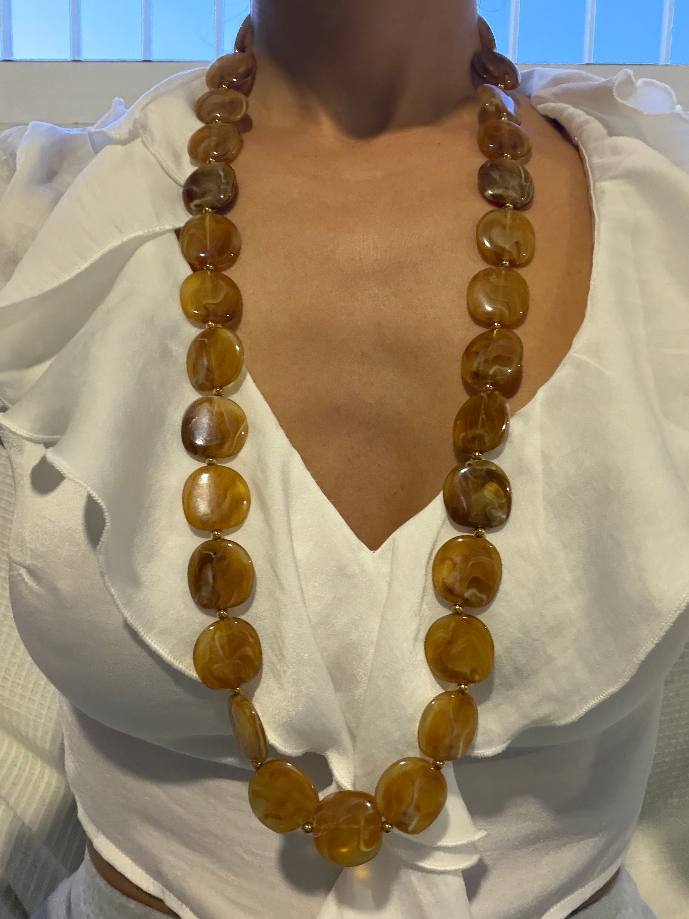 Collar cascada marron