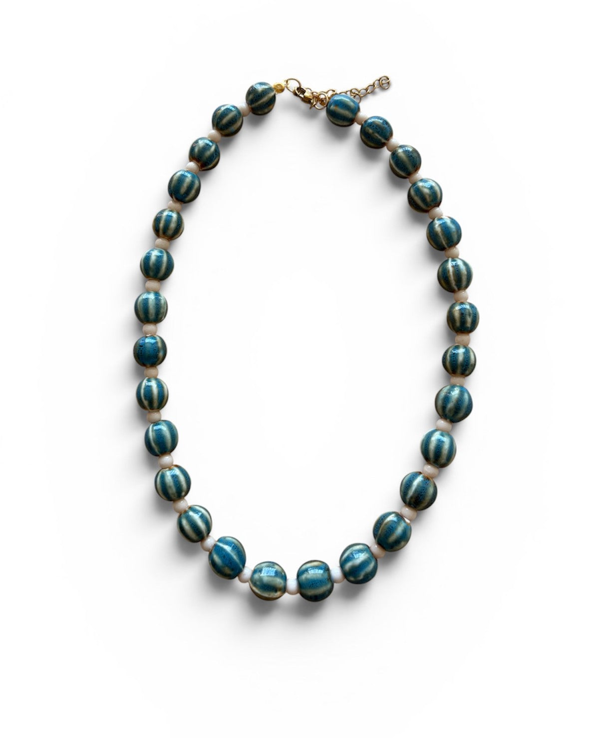 Collar abril verde